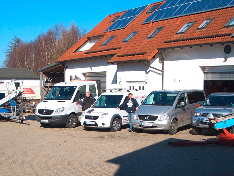 Firmensitz der Becker Holz- und Dachbau GmbH in Immenhausen – Holzbau und Dachbau Meisterbetrieb.
